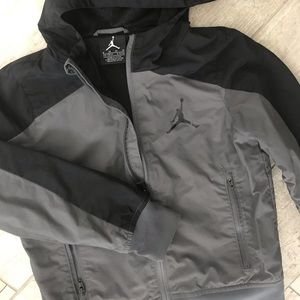 Air Jordan hooded jacket 5/6